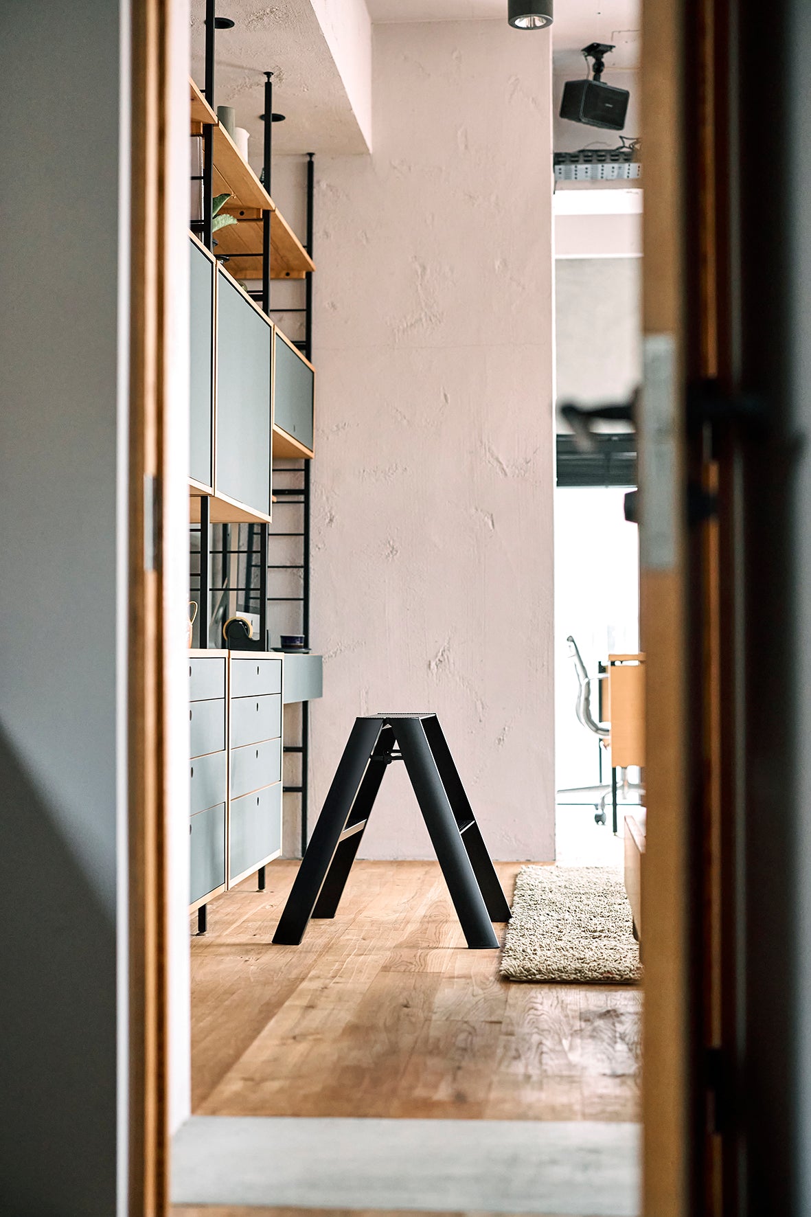 lucano step ladder 2-step BLACK