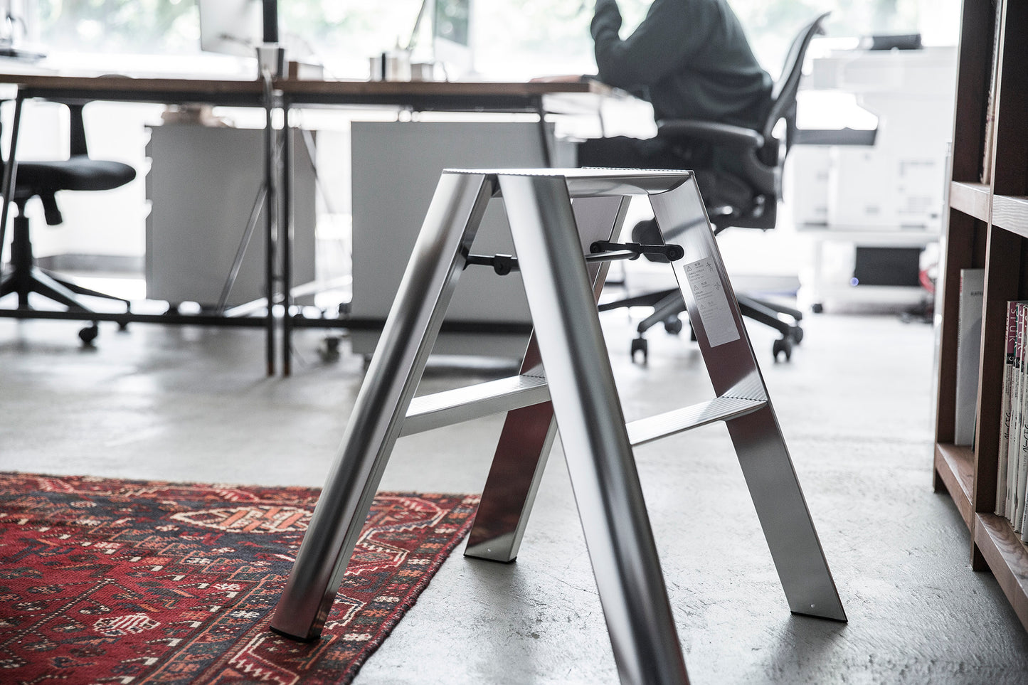 lucano premium step ladder 2-step SILVER