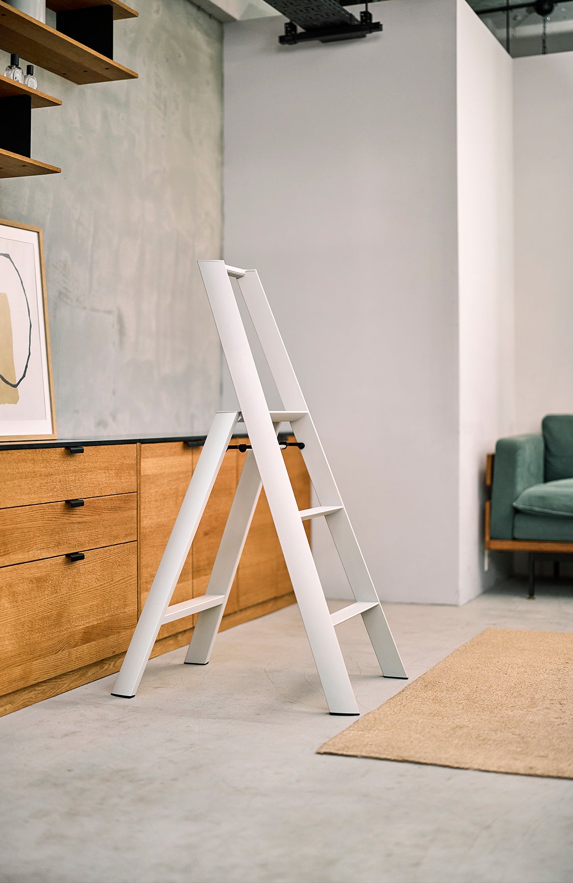 lucano step ladder 3-step CRYSTAL GRAY