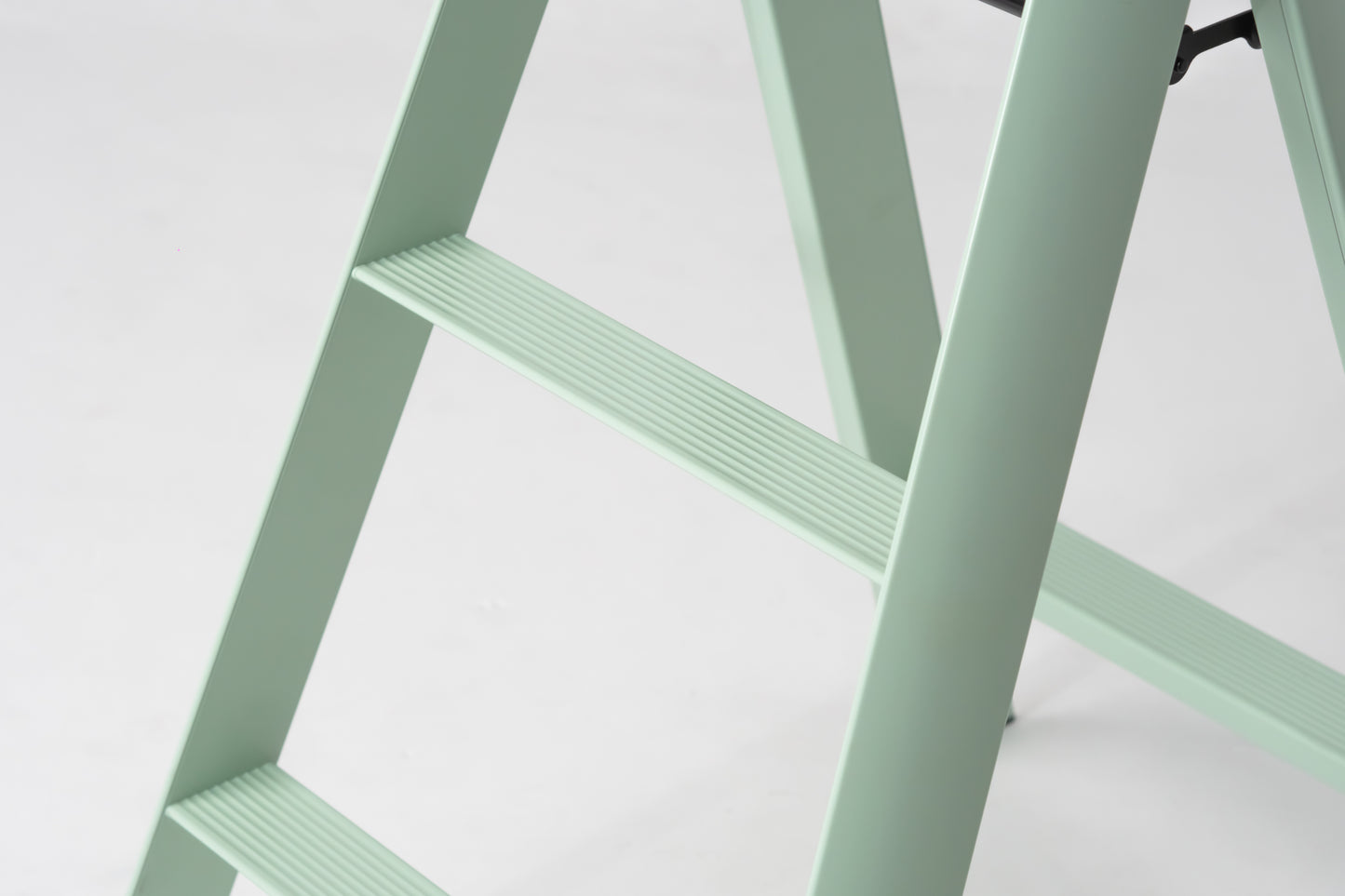 lucano step ladder 3-step MINT GREEN