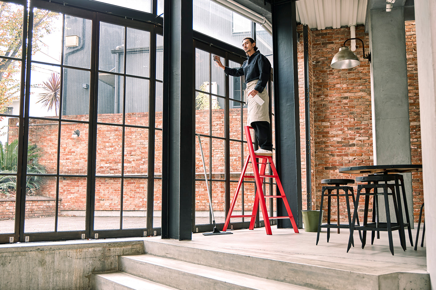 lucano step ladder 4-step RED